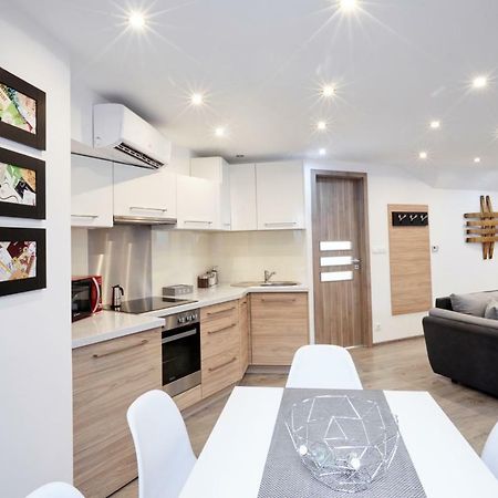 Foter Apartman Villany Ngoại thất bức ảnh