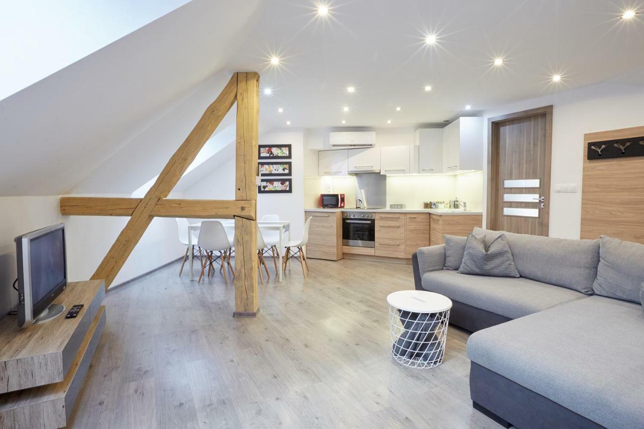 Foter Apartman Villany Ngoại thất bức ảnh